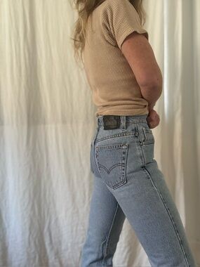 Vintage Levi’s silver tab jeans relaxed guy’s fit straight leg 90s light wash